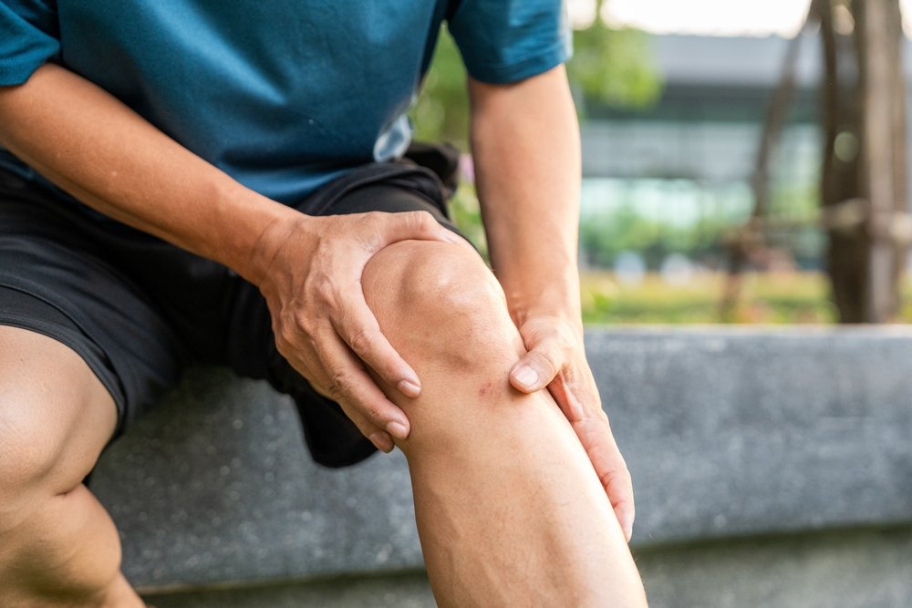 🦵 Top 5 Non-Surgical Treatments for Knee Pain